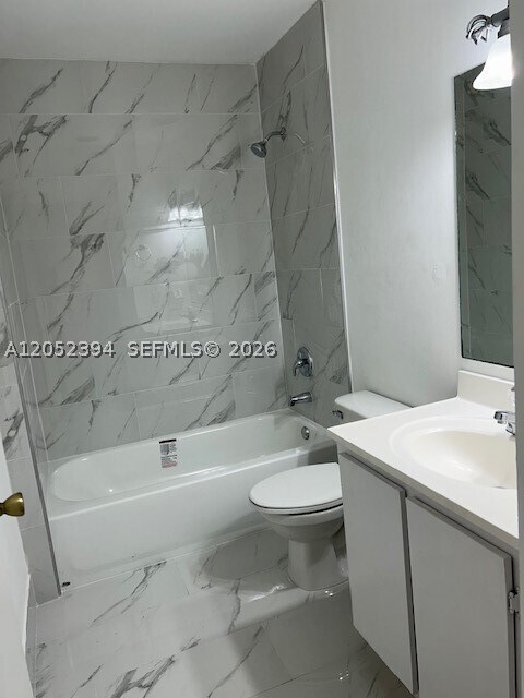 Building Photo - 6221 SW 138th Ct