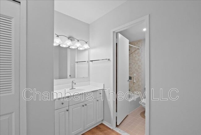 Building Photo - 3705 S George Mason Dr