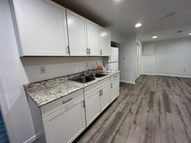 Building Photo - 1454 Heather Ridge Ct