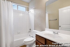 Building Photo - 1331 Nicholas Manor