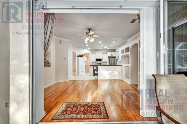 Building Photo - 8231 46th Ct E