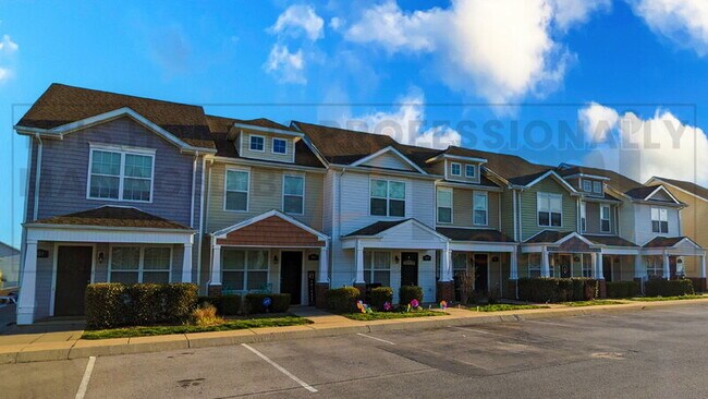 Building Photo - 311 Sam Houston Cir