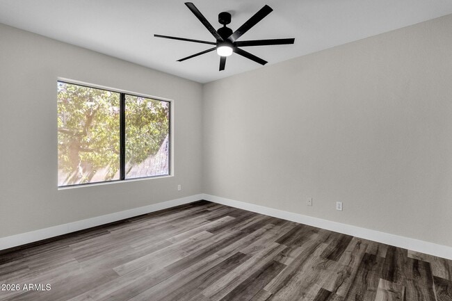 Building Photo - 7008 E Gold Dust Ave