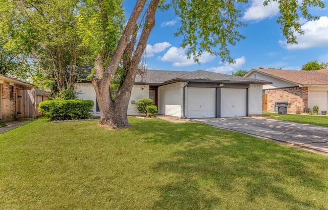 Building Photo - 9611 Camrose Ct