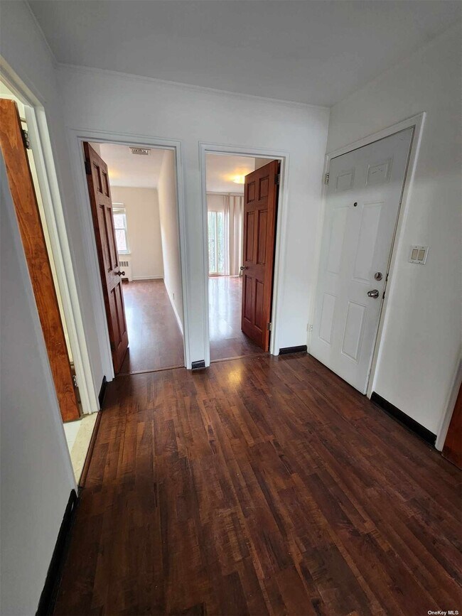 Building Photo - 30-18 81st St