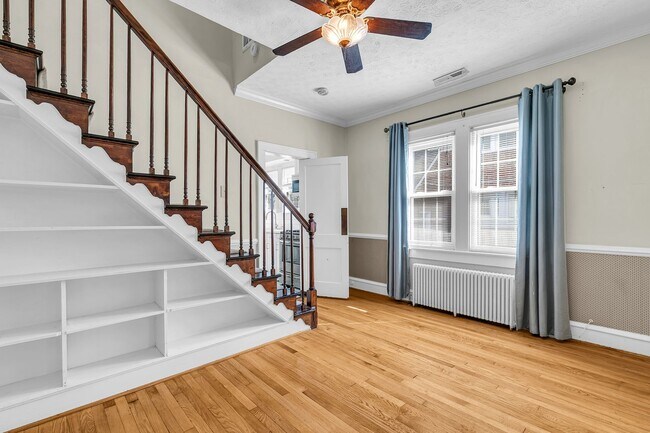Building Photo - Call Sabrina Thomas at 757-767-0767 for more information