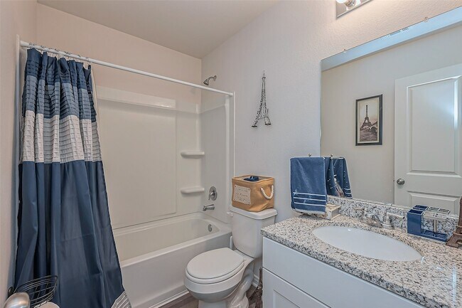 Building Photo - 15708 Del Norte Dr