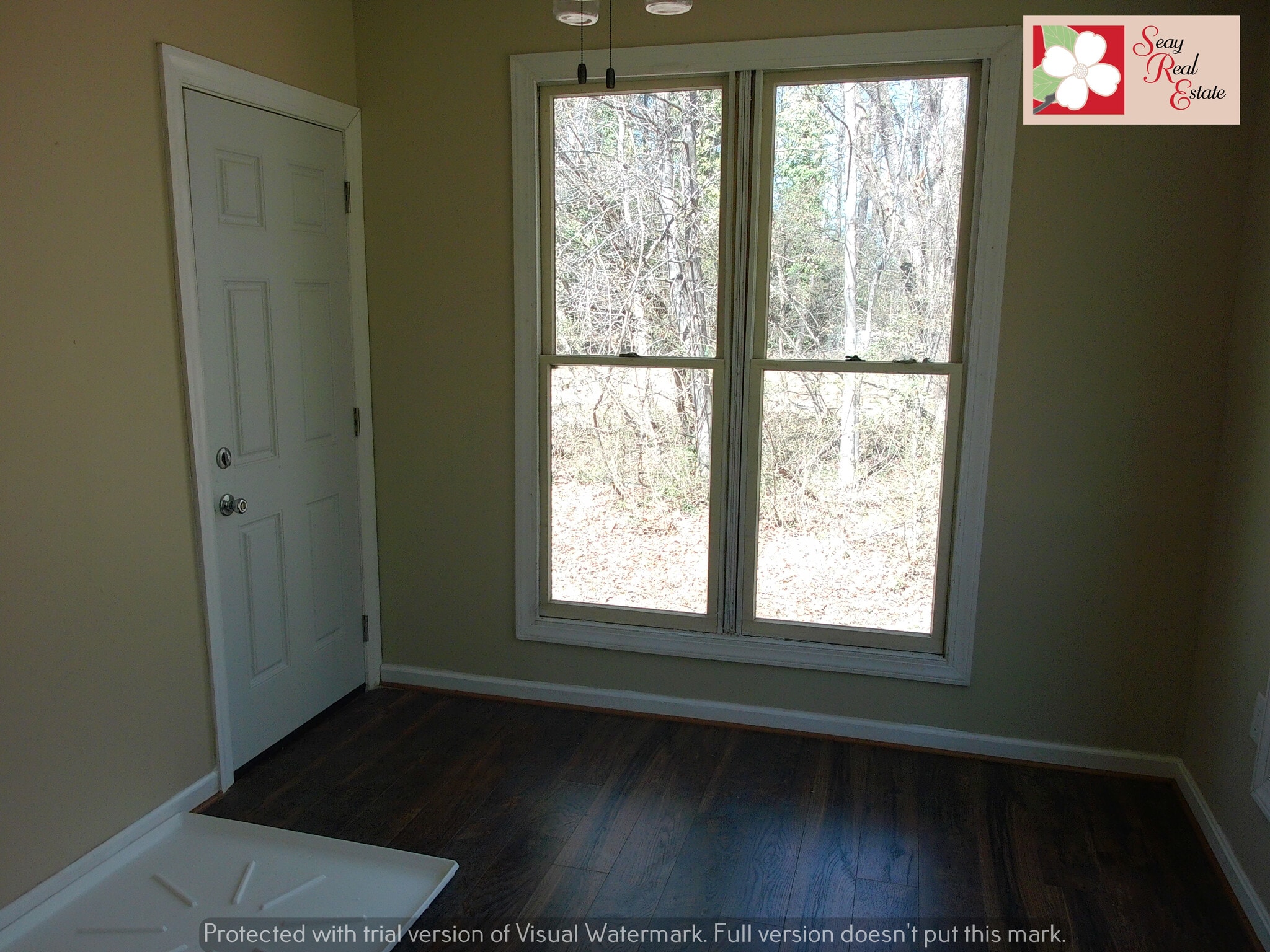 Building Photo - 108 Jamestown Rd