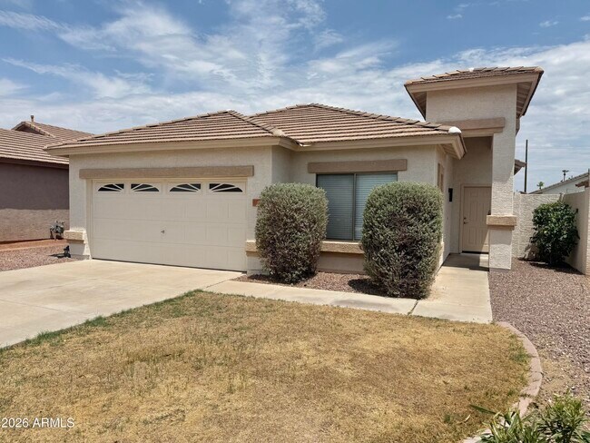 Building Photo - 6558 W Townley Ave