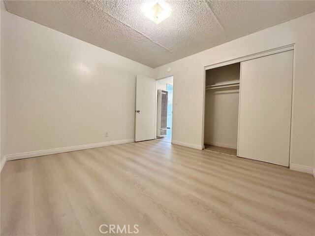 Building Photo - 1016 W El Morado Ct