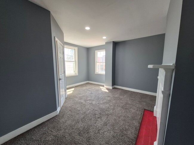 Building Photo - Only 4-bedroom 3 bathrooms in the area!
