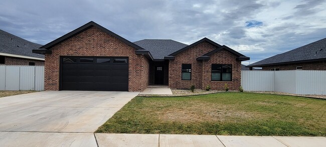 Primary Photo - NEWER HOME IN THE COLONIES