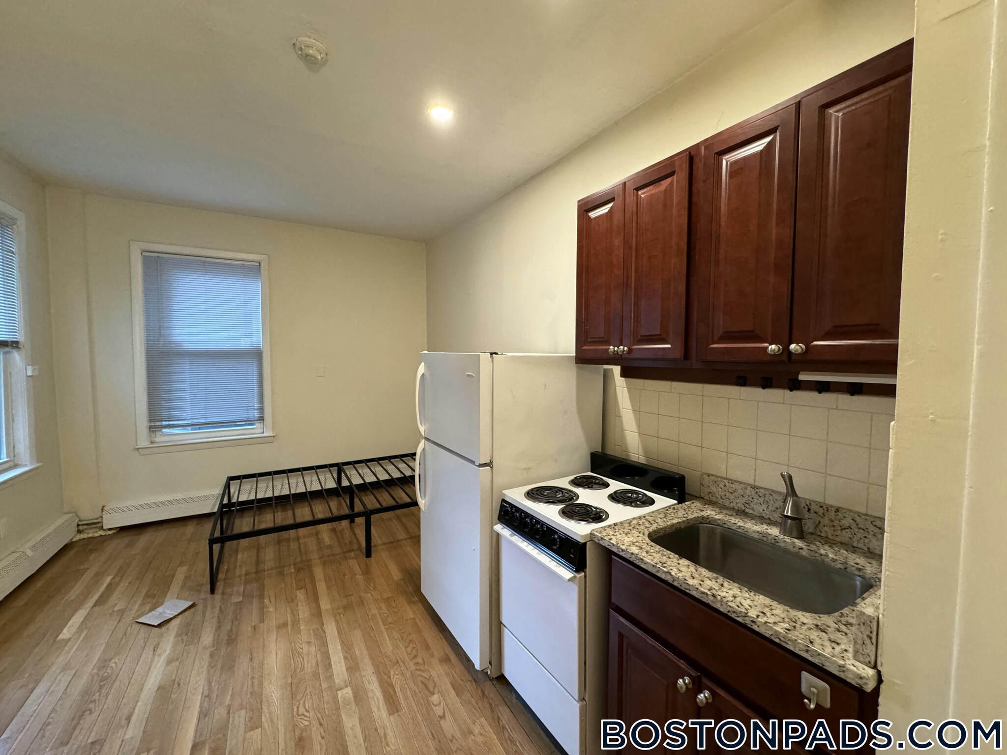 Building Photo - 49 S Huntington Ave