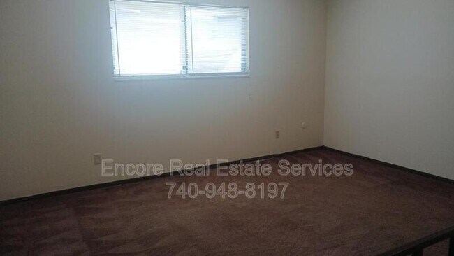 Building Photo - 1241 Nadine Dr