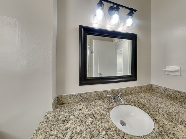 Building Photo - 10322 Antrim Ln