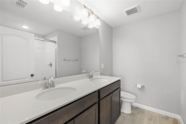 Building Photo - 260 Smugglers Way