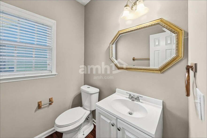 Building Photo - 2175 Carlysle Cove Dr