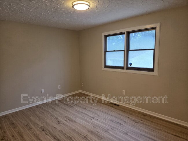 Building Photo - 3623 Bolamo Dr