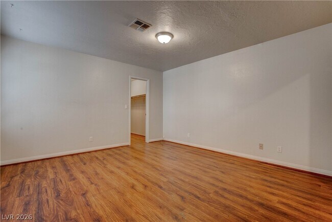 Building Photo - 3905 Landsdown Pl