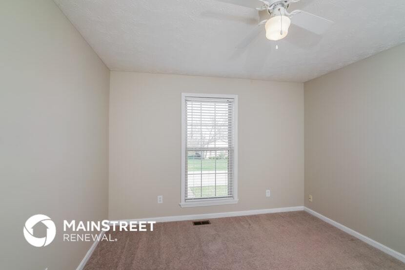 Building Photo - 1206 Evergreen Way