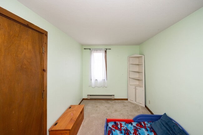 Building Photo - 90 Brightwood Ave