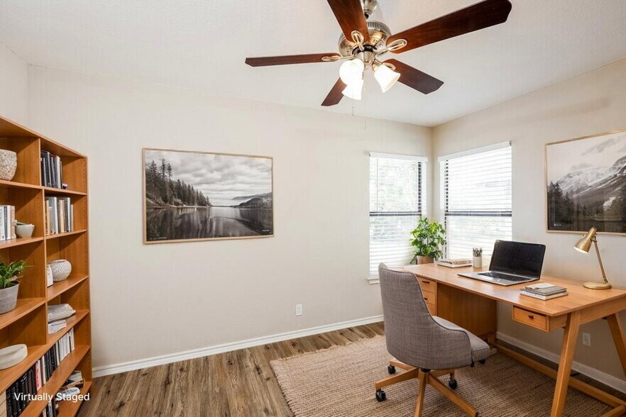 Building Photo - 9842 Morningfield