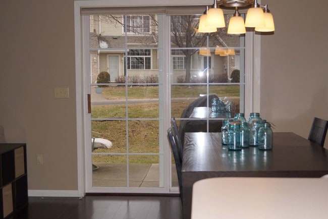 Building Photo - 18197 Warbler Ln