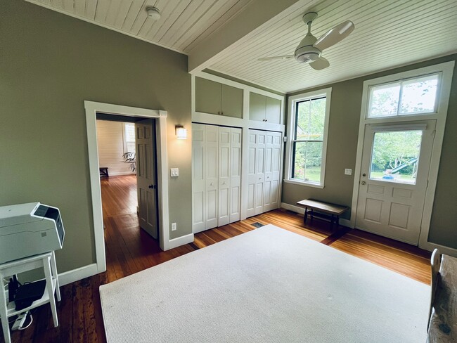 Building Photo - 83 Washington Ave