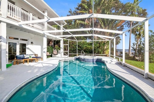 Building Photo - 1828 Sunrise Blvd