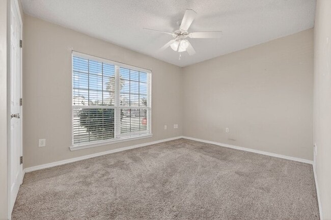 Building Photo - 1602 Trent St