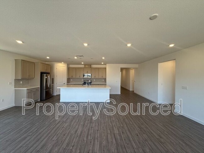 Building Photo - 1788 Shingle Ave