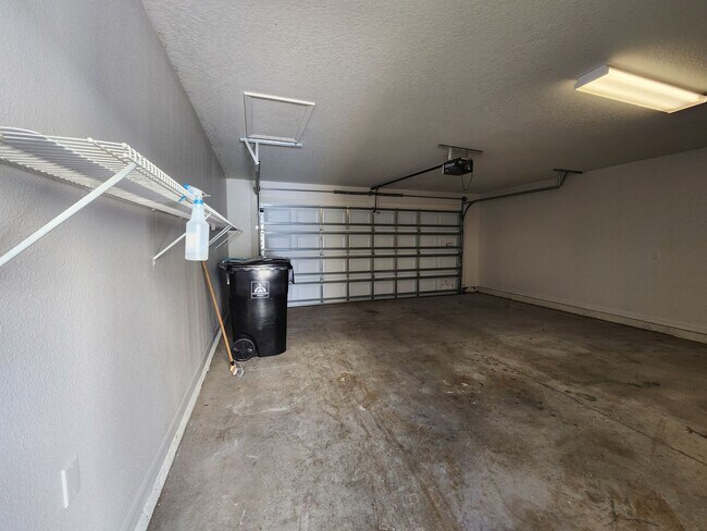 Building Photo - Beautiful LAKE NONA 3 Bedroom, 3 Bathroom ...