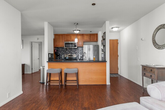 Building Photo - 4007 Everts St