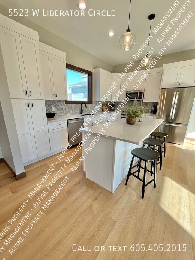 Building Photo - 5523 W Liberator Cir