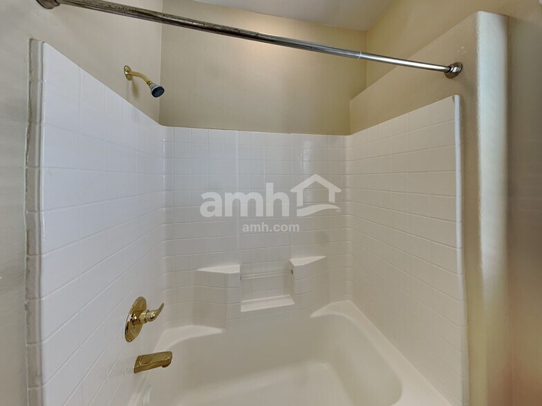 Building Photo - 255 Integrity Ridge Dr