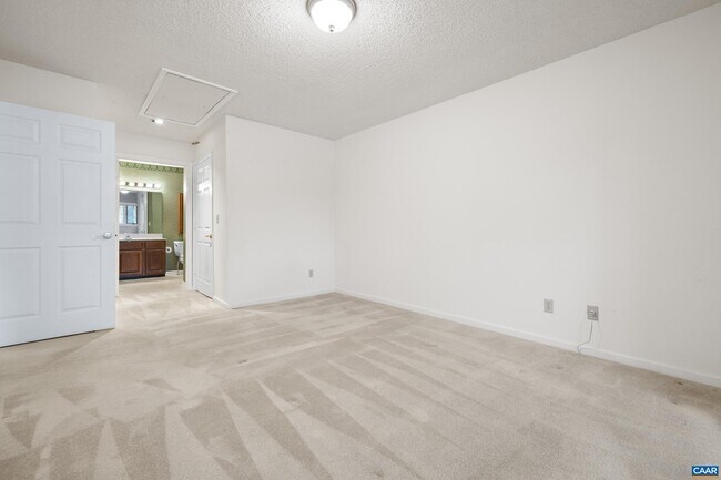 Building Photo - 1184 Partridge Ln