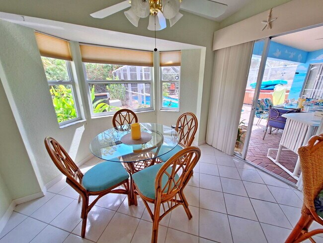 Building Photo - Turnkey Furnished Pool home in Rotonda West
