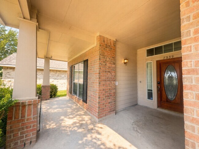 Building Photo - 7339 Wimberly Oaks Ln