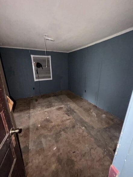 Building Photo - 3024 Glenwood Ave