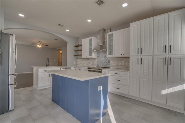 Building Photo - 629 Sparrow Dr