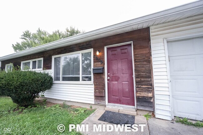 Building Photo - 4939 Katherine Dr