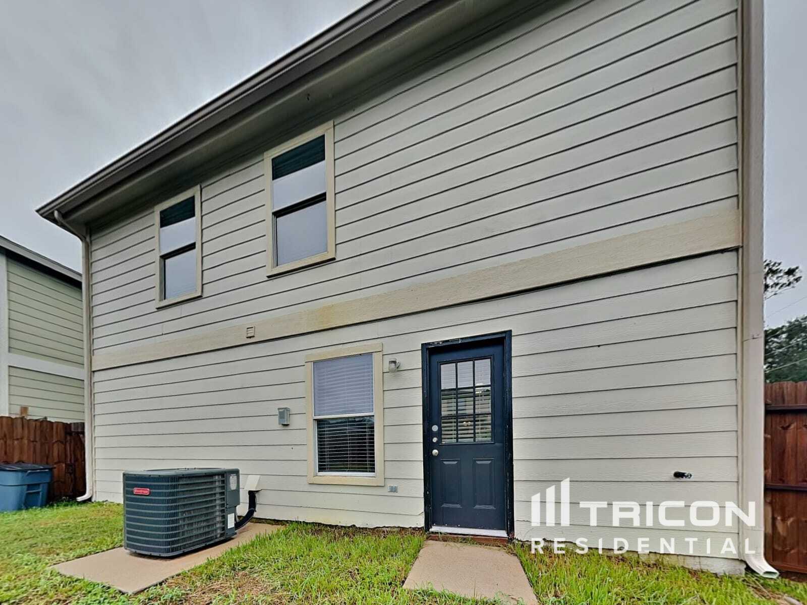 Building Photo - 21618 Rain Leaf Ct