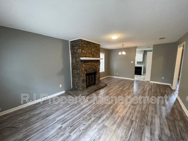 Building Photo - 6989 Amberly Way Dr