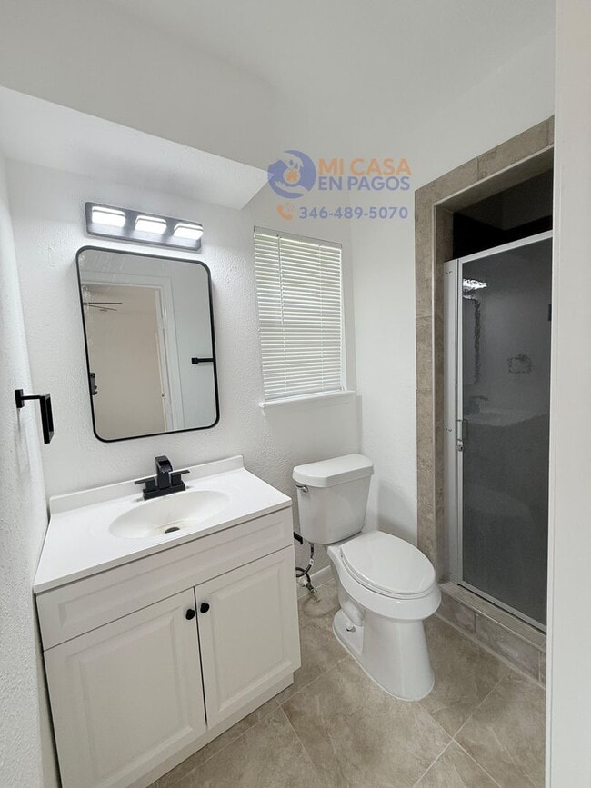 Building Photo - Gorgeous all renovated Home in Houston, TX!.