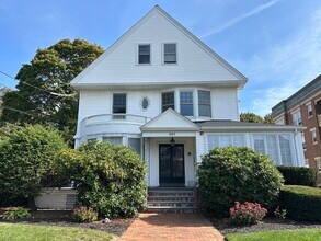 Building Photo - 301 Lafayette St