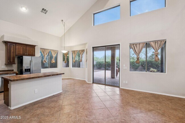 Building Photo - 33005 N 24th Ln