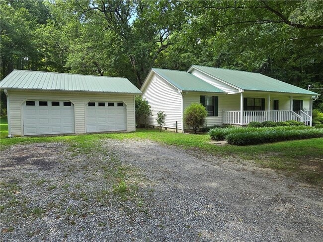 Building Photo - 19705 Birmingham Hwy