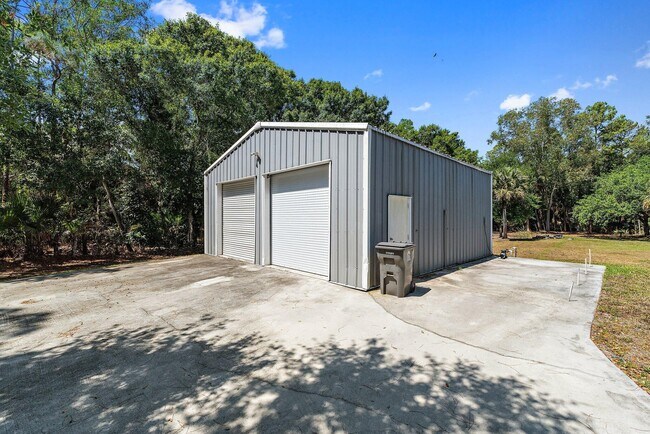 Building Photo - 11217 169th Ct N