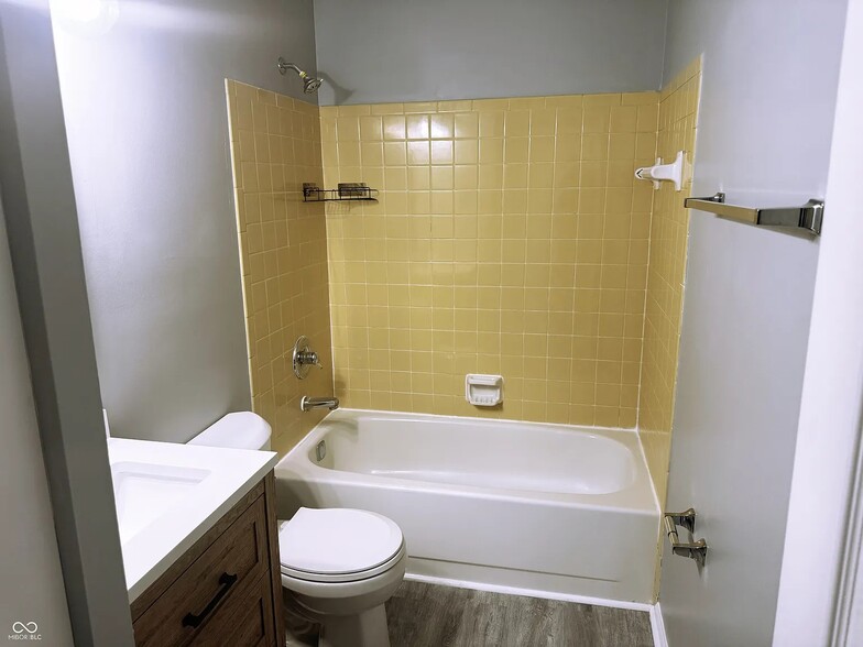 Building Photo - 1353 New Field Ln