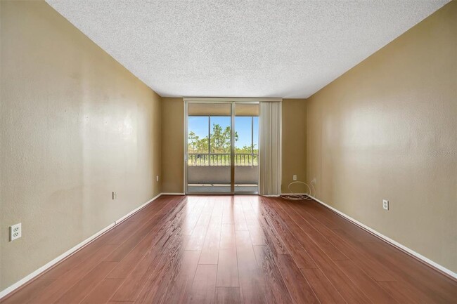 Building Photo - 2333 Feather Sound Dr